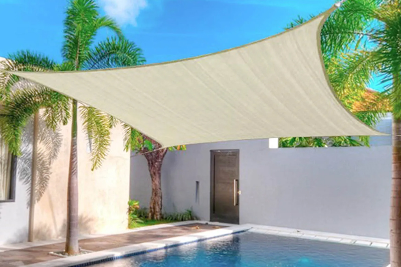 Iji na nhazi nke ụgbụ sunshade.